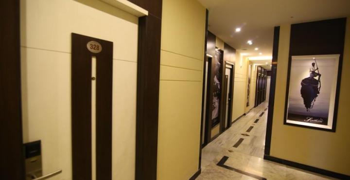 Hotel Southern Residency Kelambākkam Exterior foto